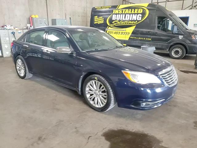 2013 Chrysler 200 Limited VIN: 1C3CCBCG2DN653225 Lot: 67408194