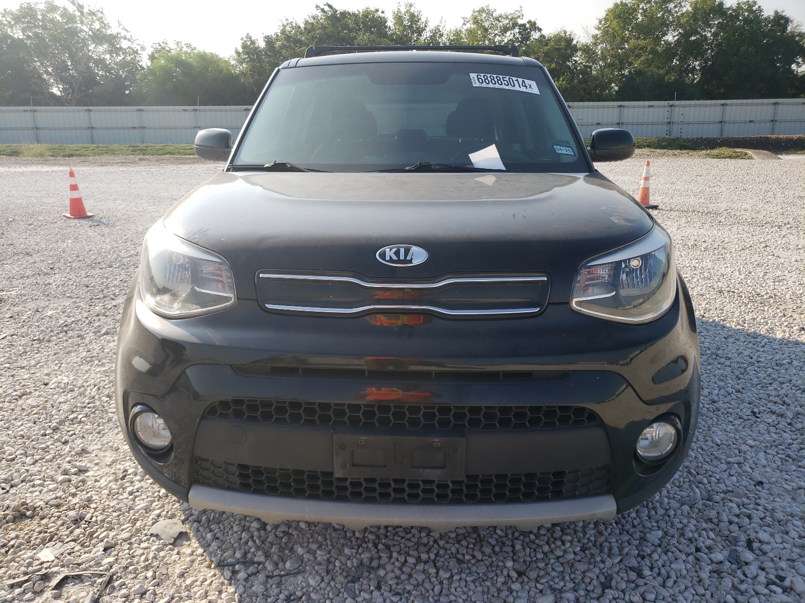 KNDJP3A57K7671526 2019 Kia Soul +