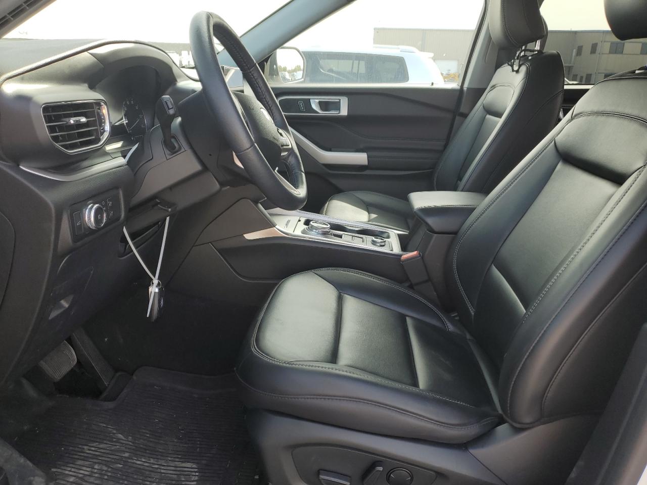 2022 Ford Explorer Xlt VIN: 1FMSK8DH0NGB53800 Lot: 65039304