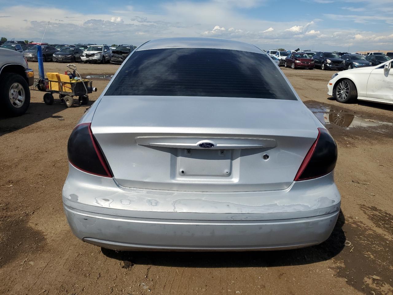 2006 Ford Taurus Se VIN: 1FAHP53UX6A203786 Lot: 68864624