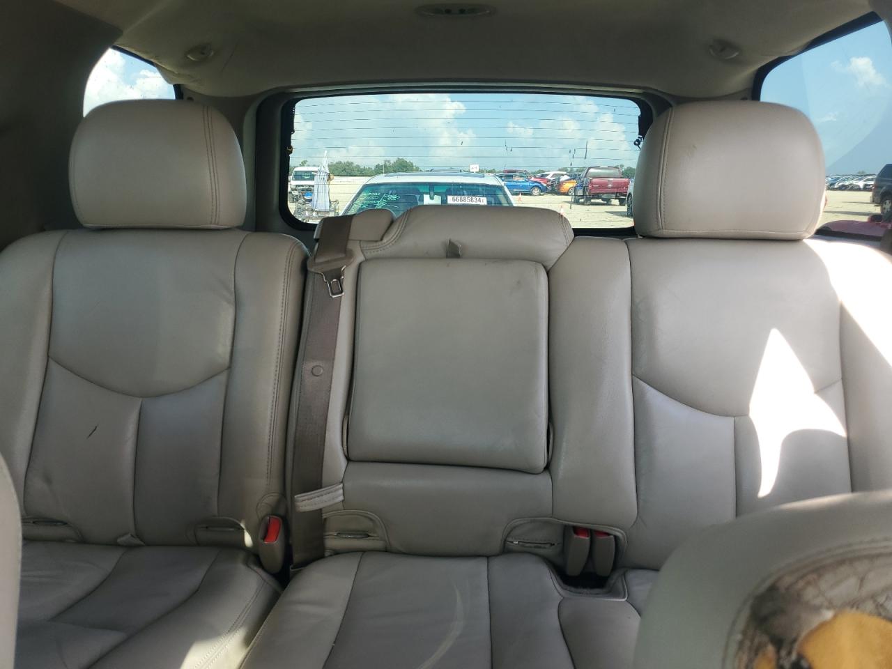 2005 Chevrolet Tahoe K1500 VIN: 1GNEK13T85J105518 Lot: 66964134