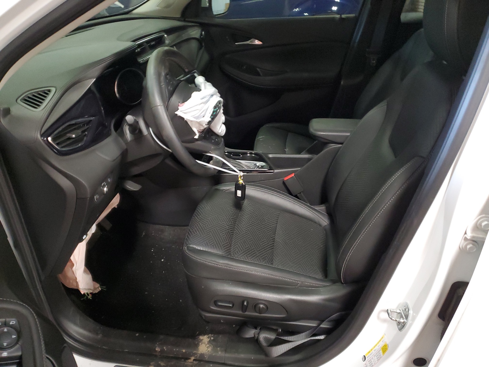 KL4MMFSL5NB073709 2022 Buick Encore Gx Essence