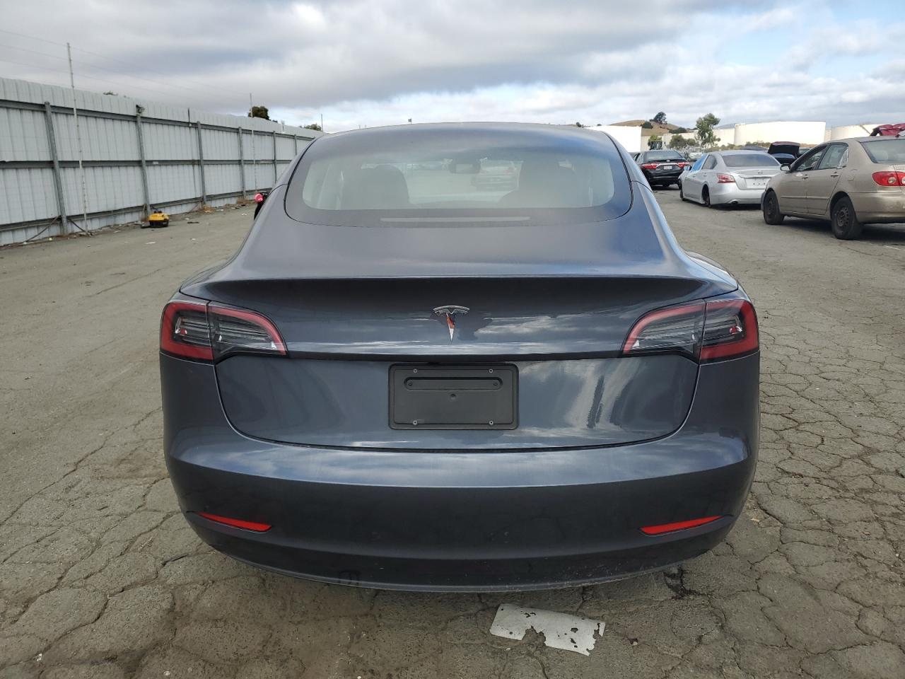 2023 Tesla Model 3 VIN: 5YJ3E1EA9PF704747 Lot: 68509574