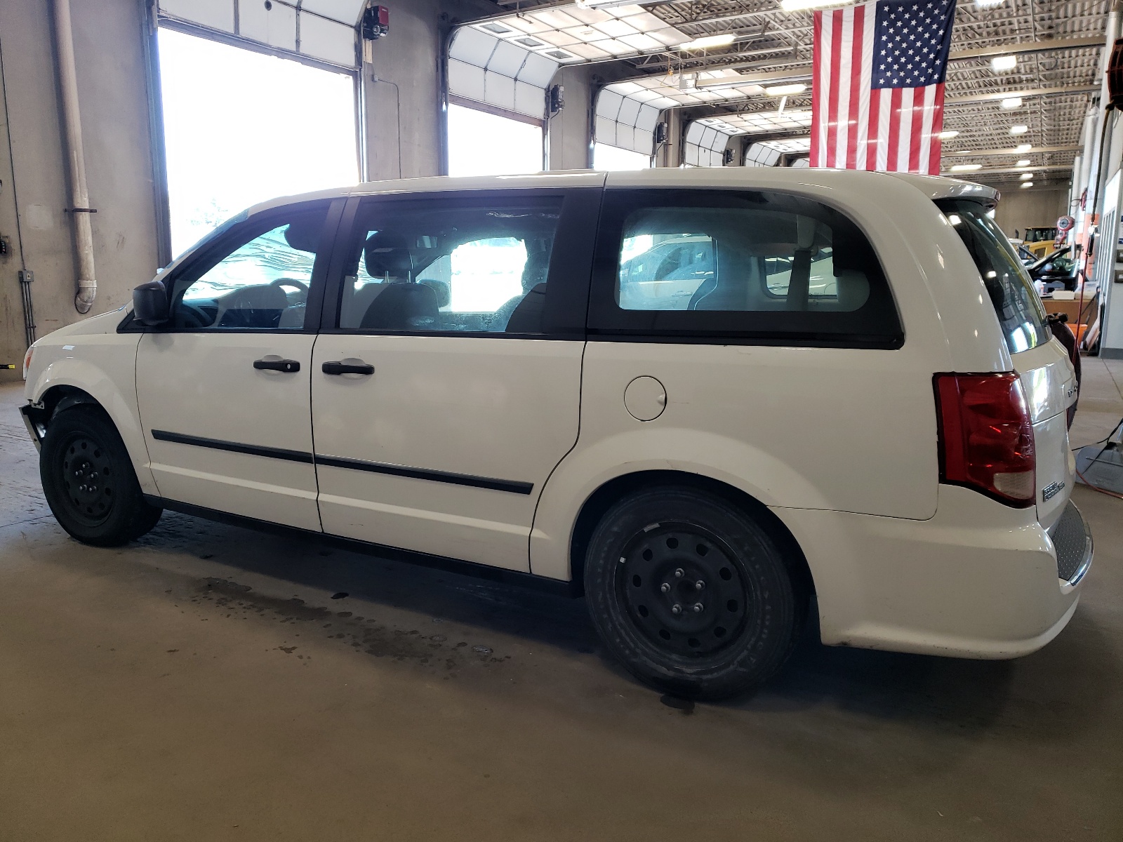 2C4RDGBG3GR183697 2016 Dodge Grand Caravan Se