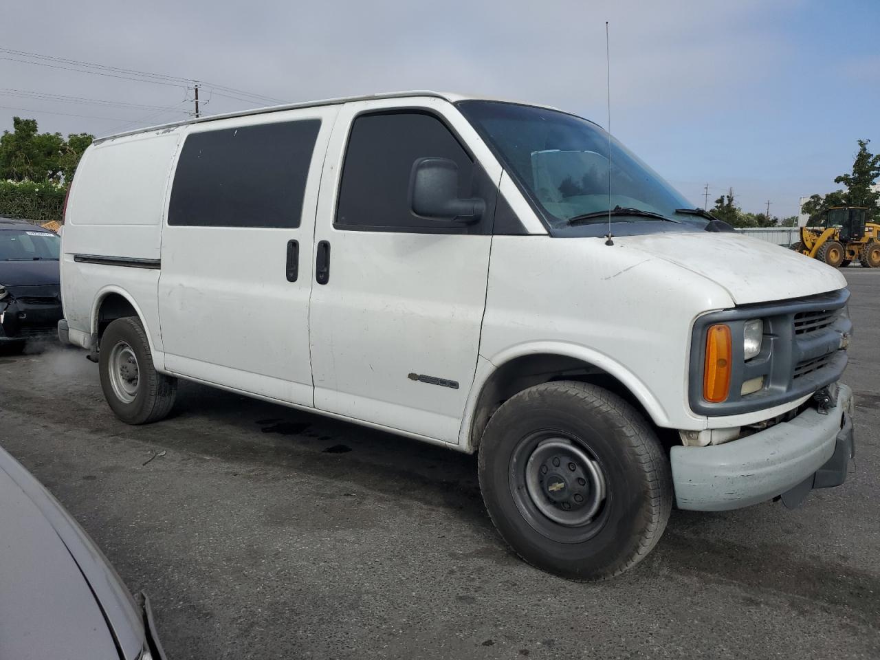 2001 Chevrolet Express G3500 VIN: 1GCHG35R511190963 Lot: 69715814