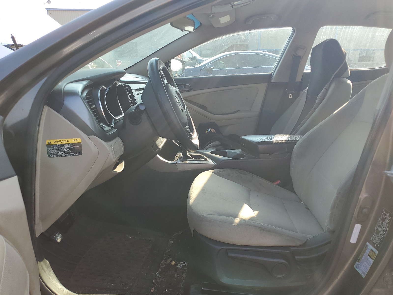 2012 Kia Optima Lx vin: 5XXGM4A72CG019576