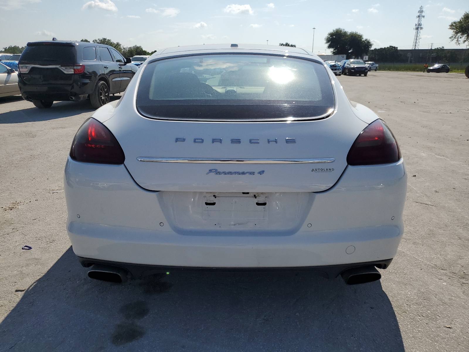 WP0AA2A72CL071650 2012 Porsche Panamera 2