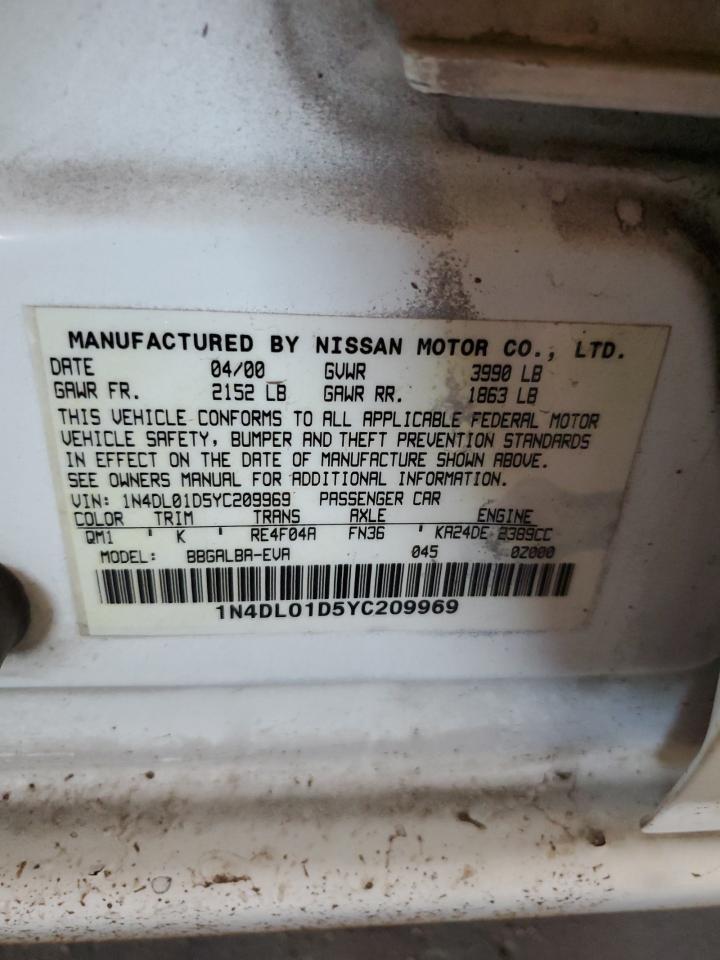 1N4DL01D5YC209969 2000 Nissan Altima Xe