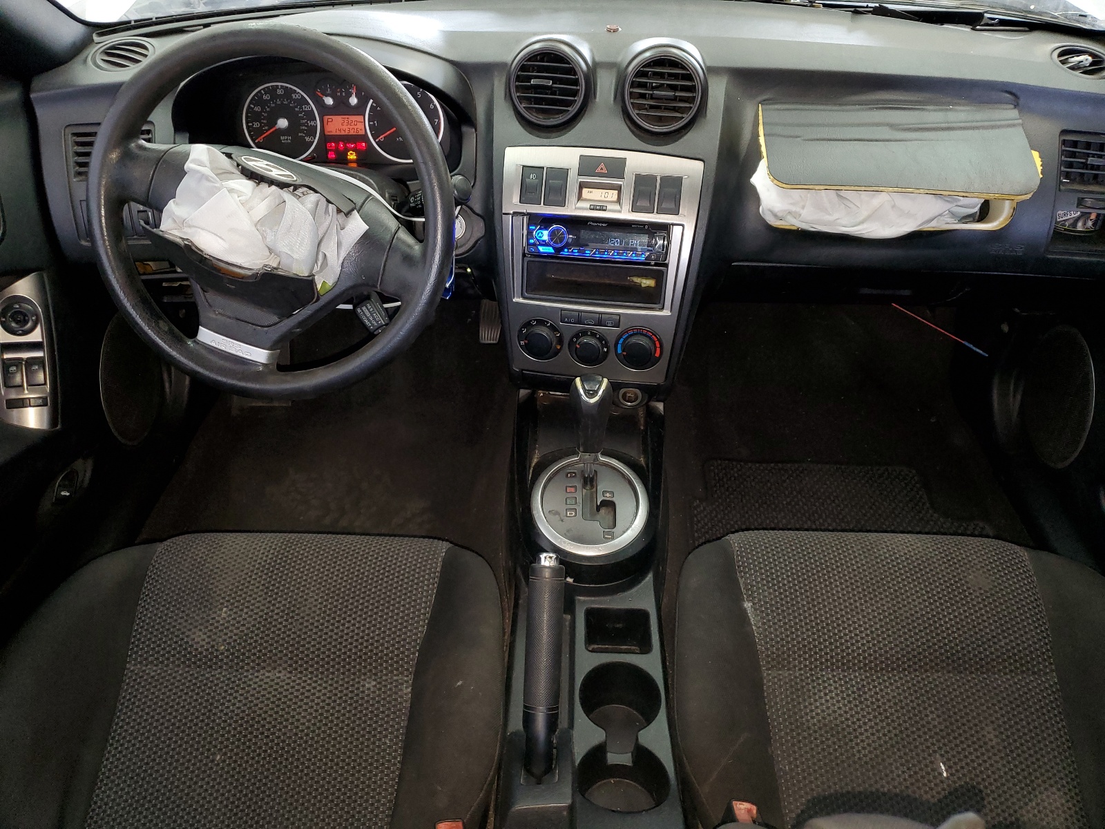 KMHHN65F14U133512 2004 Hyundai Tiburon Gt