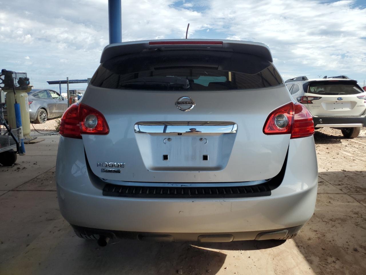 2015 Nissan Rogue Select S VIN: JN8AS5MT6FW165416 Lot: 68754624