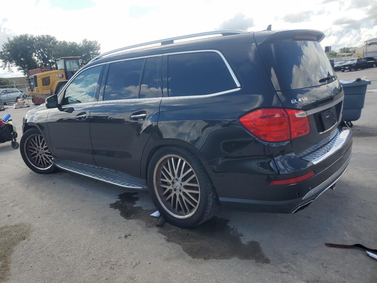 VIN 4JGDF6EE8FA604711 2015 MERCEDES-BENZ GL-CLASS no.2