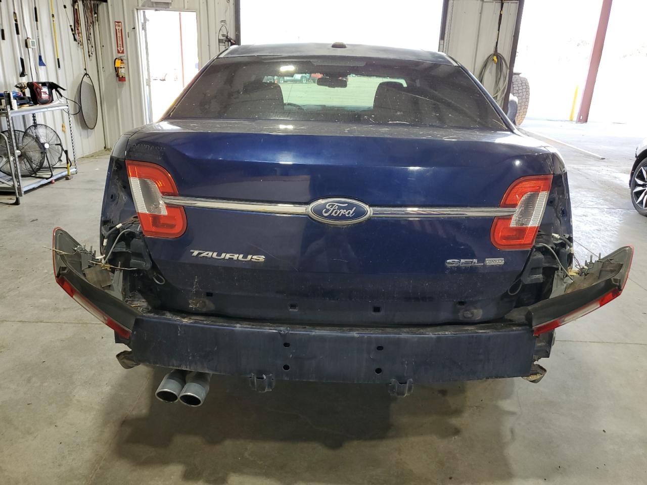 2011 Ford Taurus Sel VIN: 1FAHP2HW5BG118774 Lot: 67117184