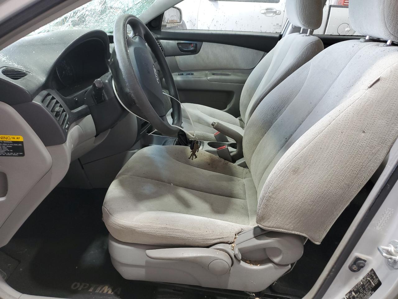 2008 Kia Optima Lx VIN: KNAGE123185250808 Lot: 61871535