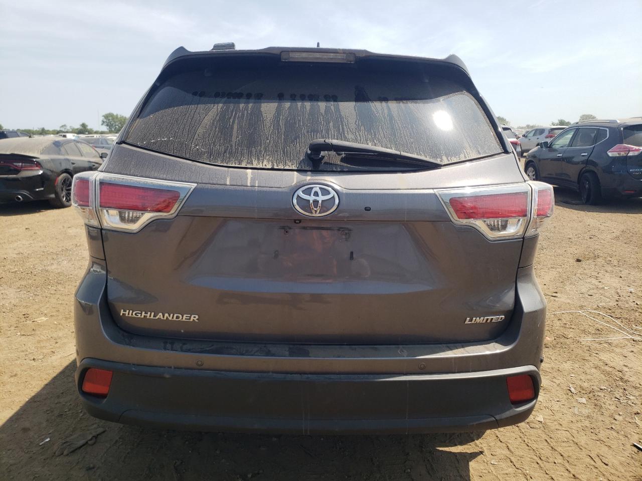 5TDDKRFH1FS214255 2015 Toyota Highlander Limited