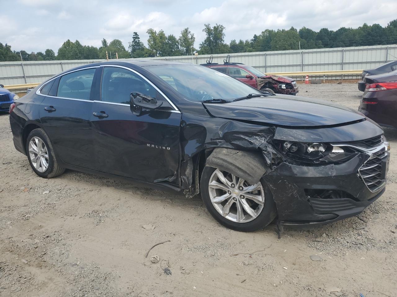 VIN 1G1ZD5ST1NF169750 2022 CHEVROLET MALIBU no.4