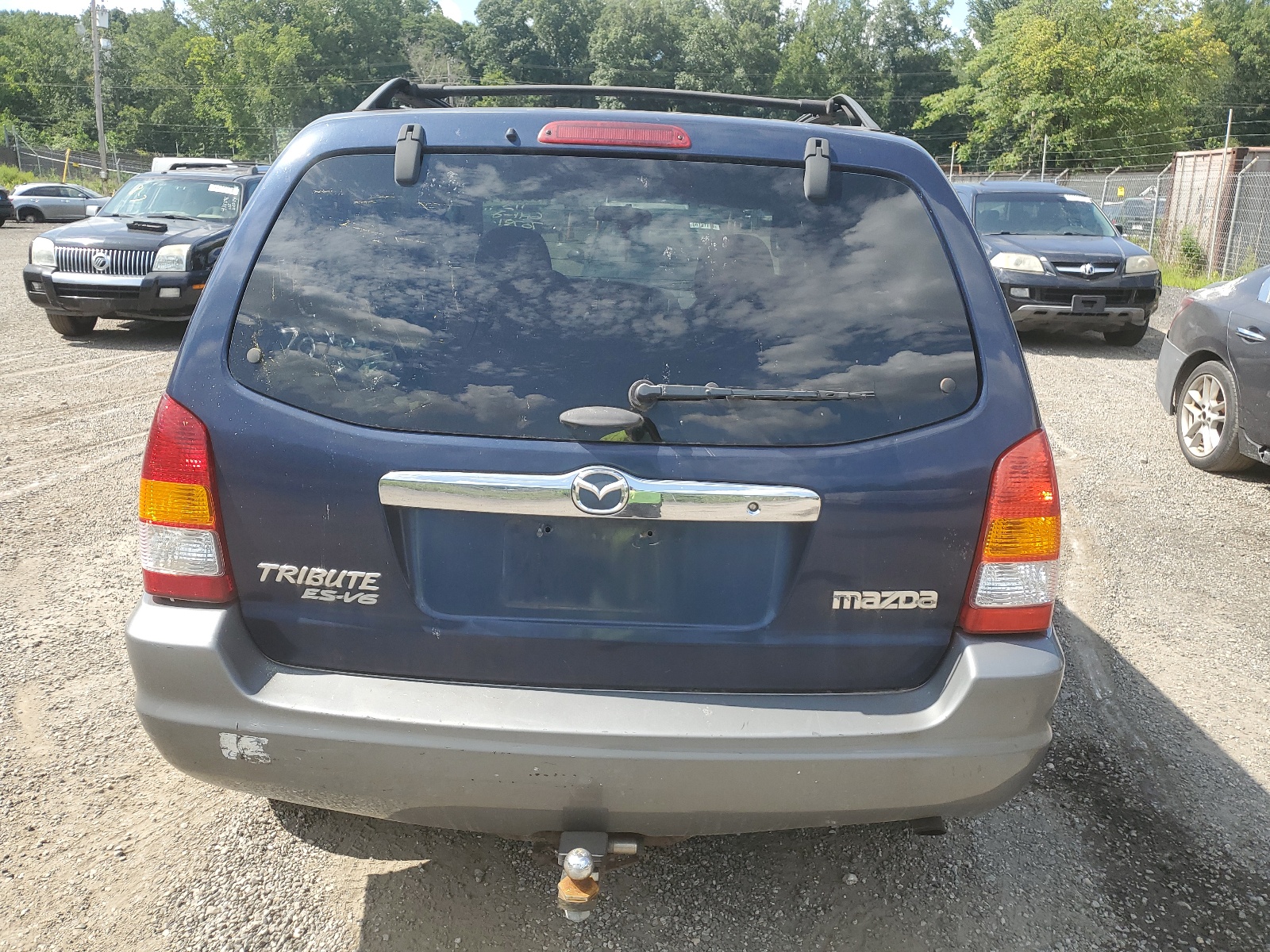 4F2YU09192KM09236 2002 Mazda Tribute Lx