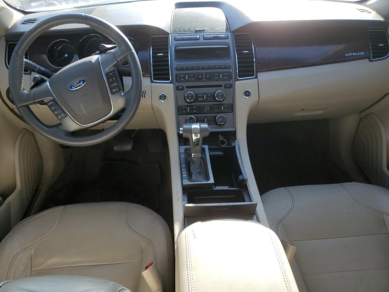 2011 Ford Taurus - Image 8