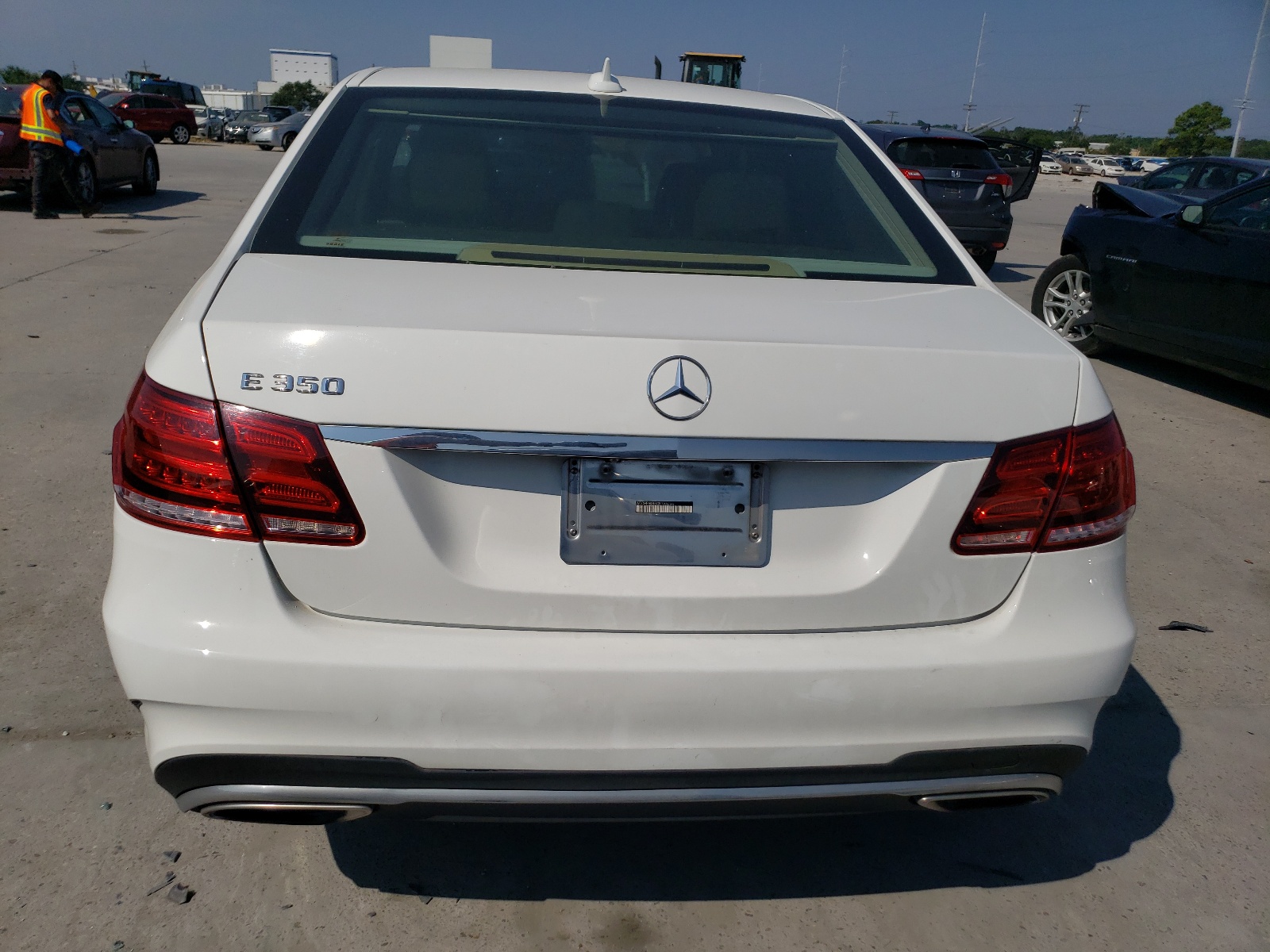 WDDHF5KB8GB193094 2016 Mercedes-Benz E 350