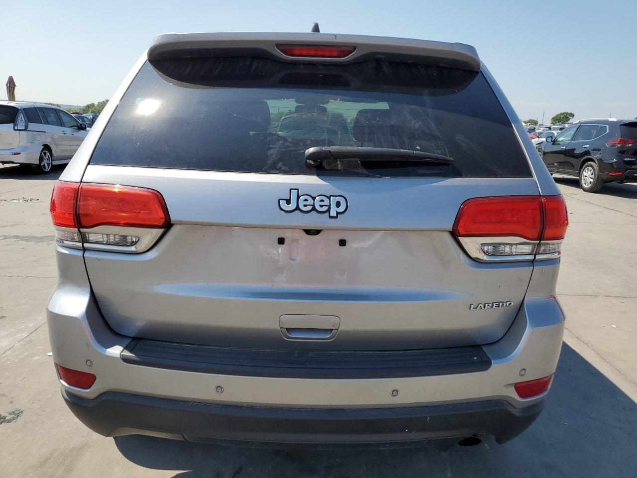 2016 Jeep Grand Cherokee Laredo VIN: 1C4RJEAG0GC386909 Lot: 67103824