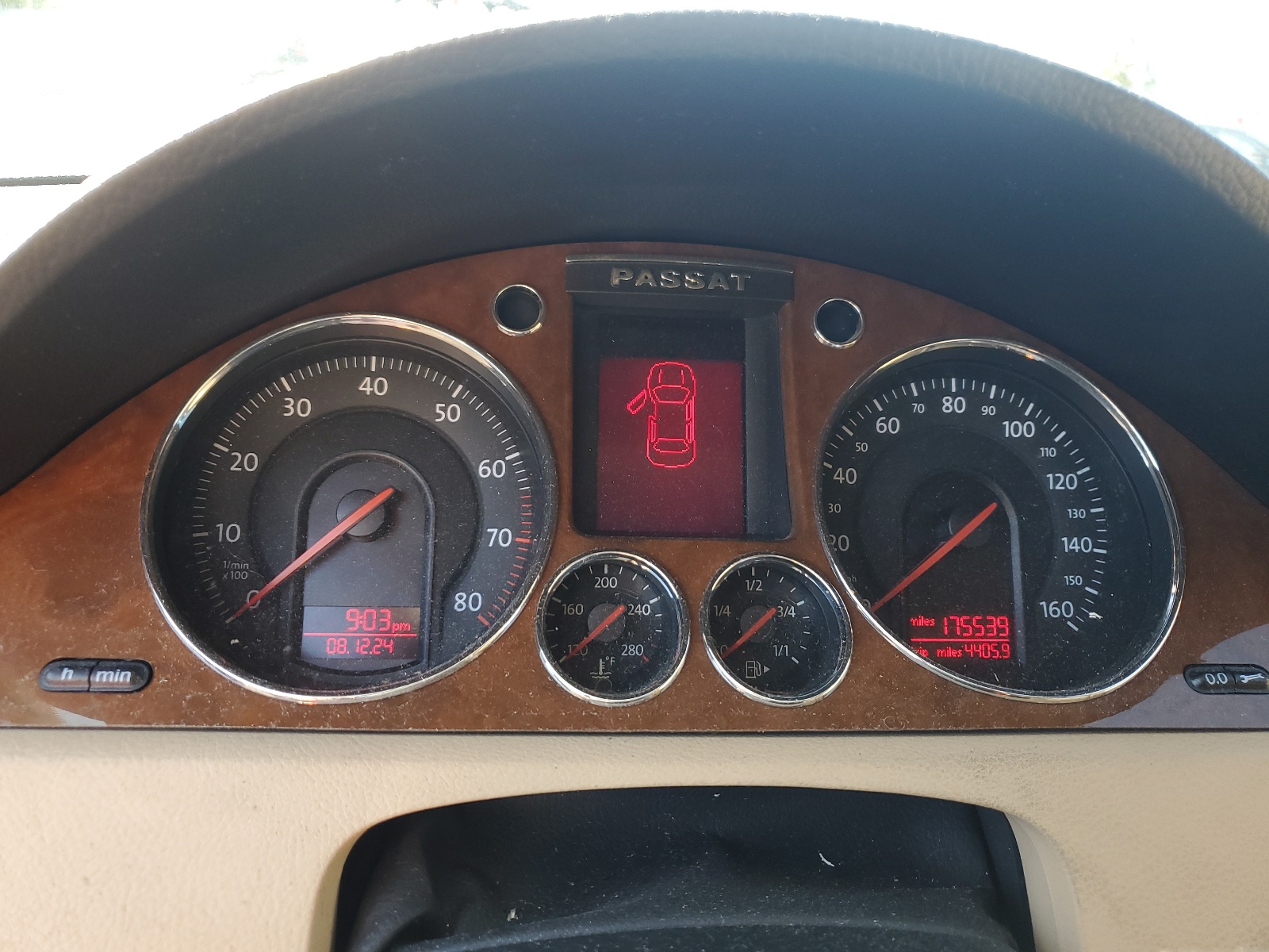 WVWFU73C86P166389 2006 Volkswagen Passat 3.6L 4Motion Luxury