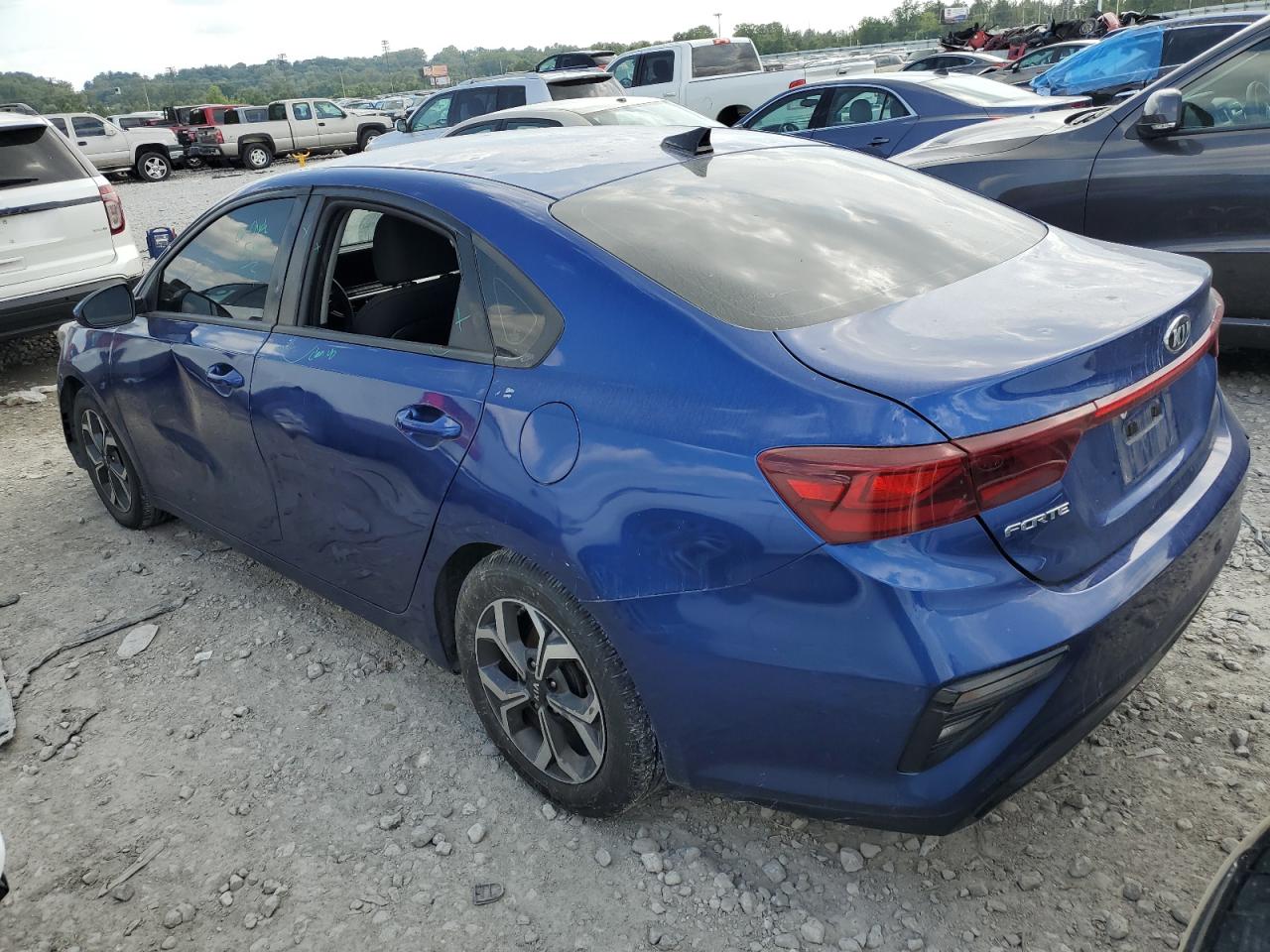 3KPF24AD8LE152648 2020 KIA FORTE - Image 2