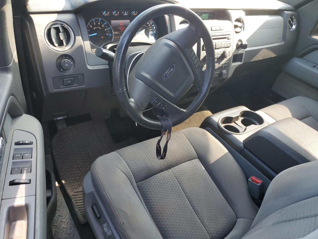 2011 Ford F150 Super Cab VIN: 1FTFX1EF6BFC34037 Lot: 67853684