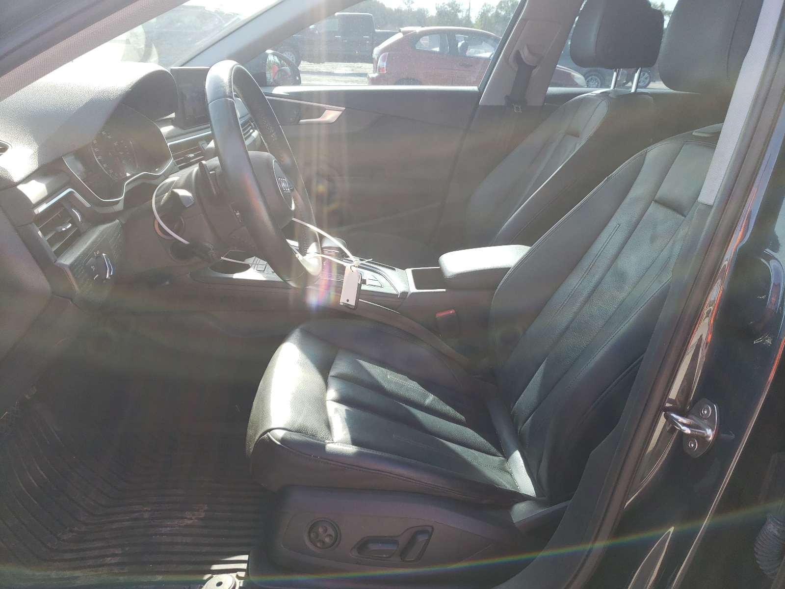 WAUKMAF43JA123118 2018 Audi A4 Premium