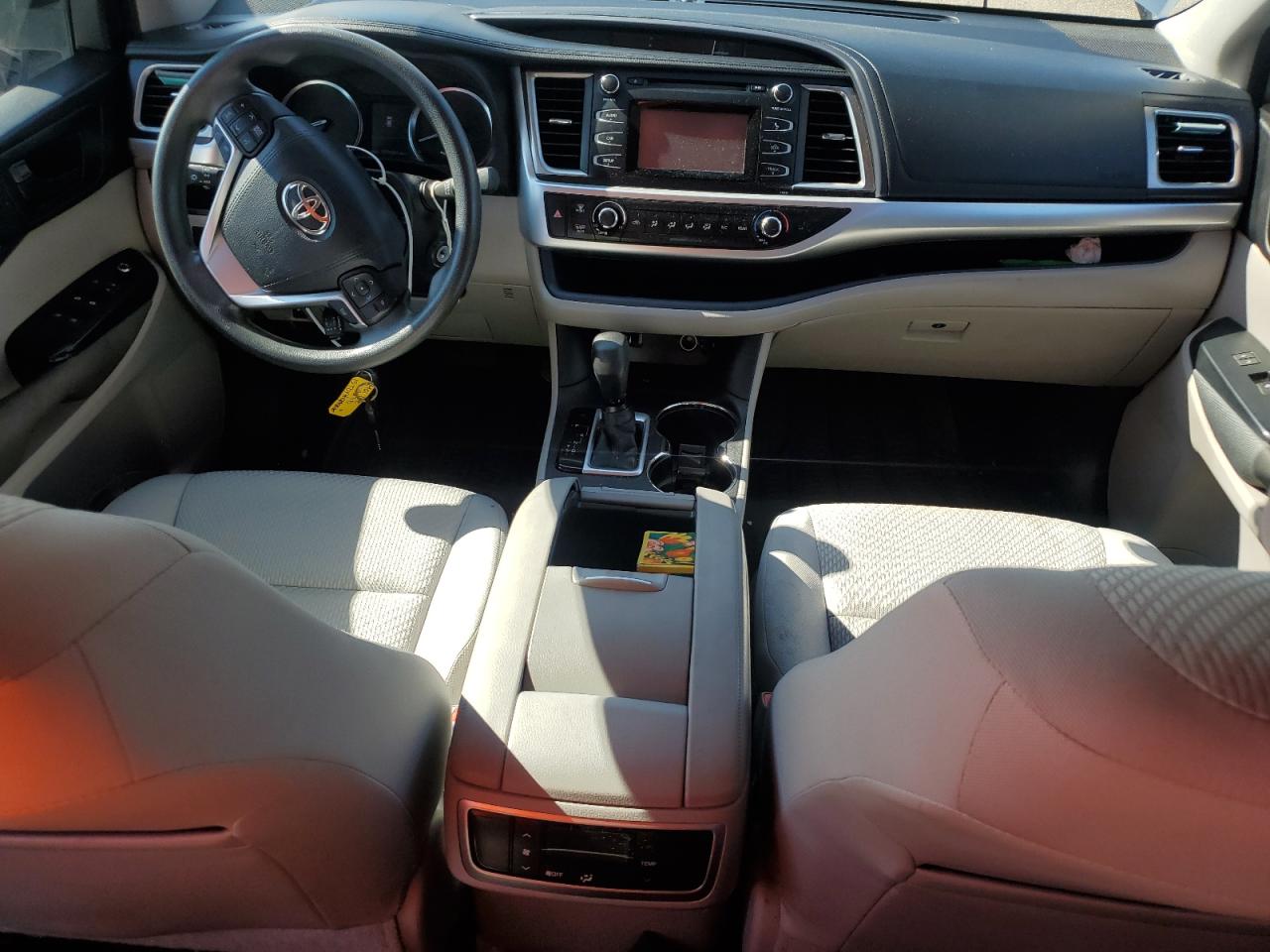 2015 Toyota Highlander Le VIN: 5TDZKRFH2FS085884 Lot: 66929004