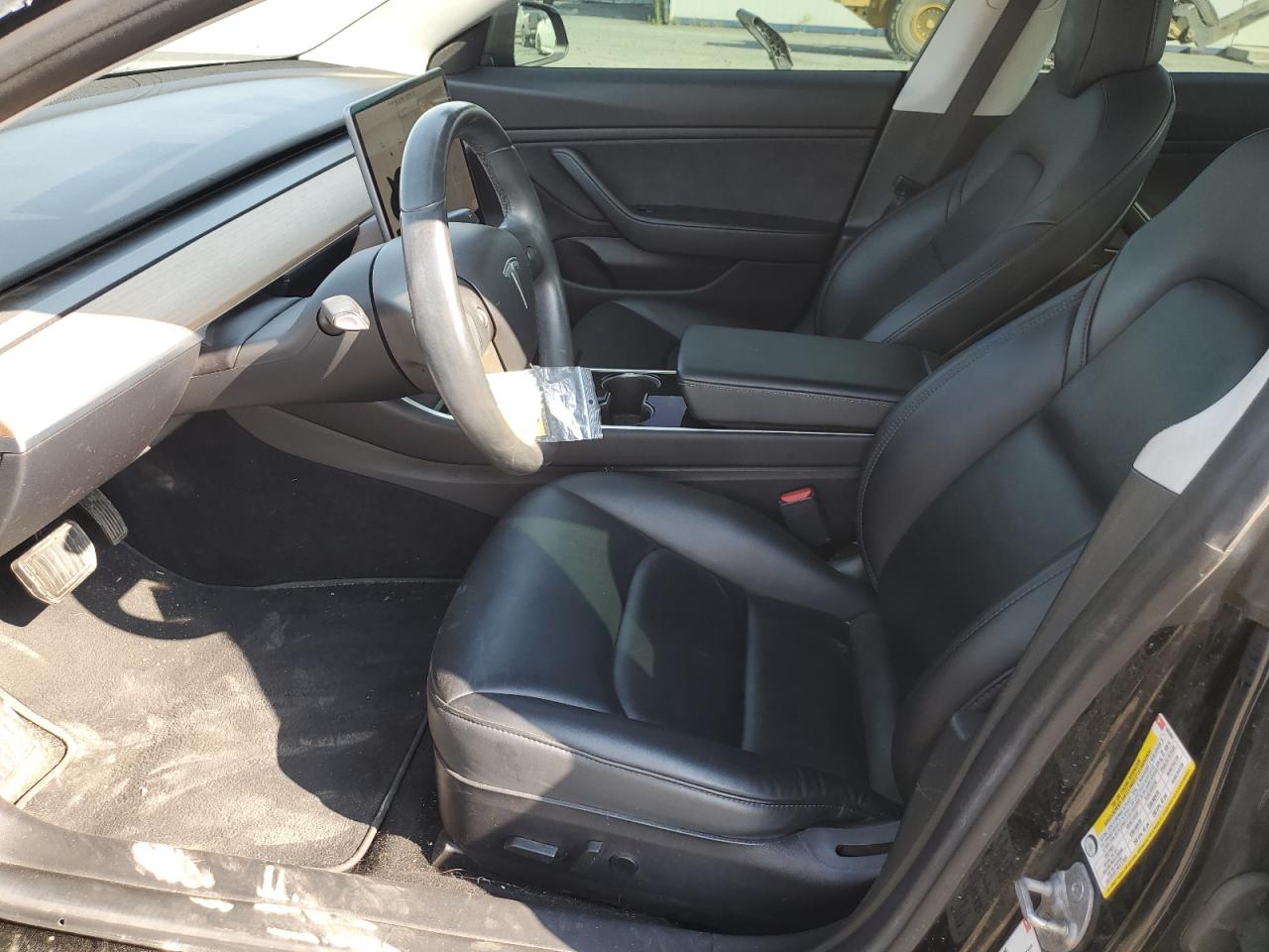 2018 Tesla Model 3 VIN: 5YJ3E1EB2JF185394 Lot: 65916274