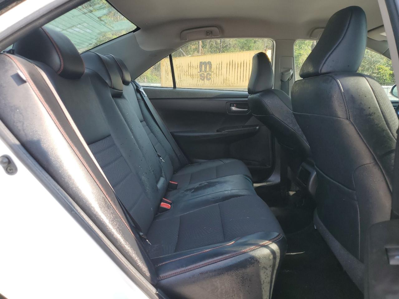 2017 Toyota Camry - Image 10
