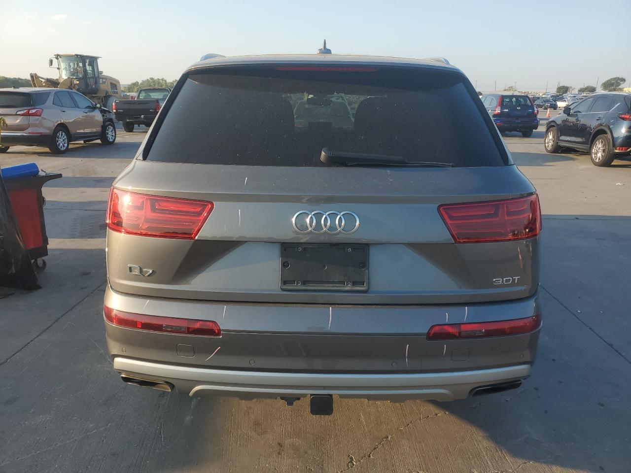 VIN WA1LAAF7XJD003092 2018 AUDI Q7 no.6