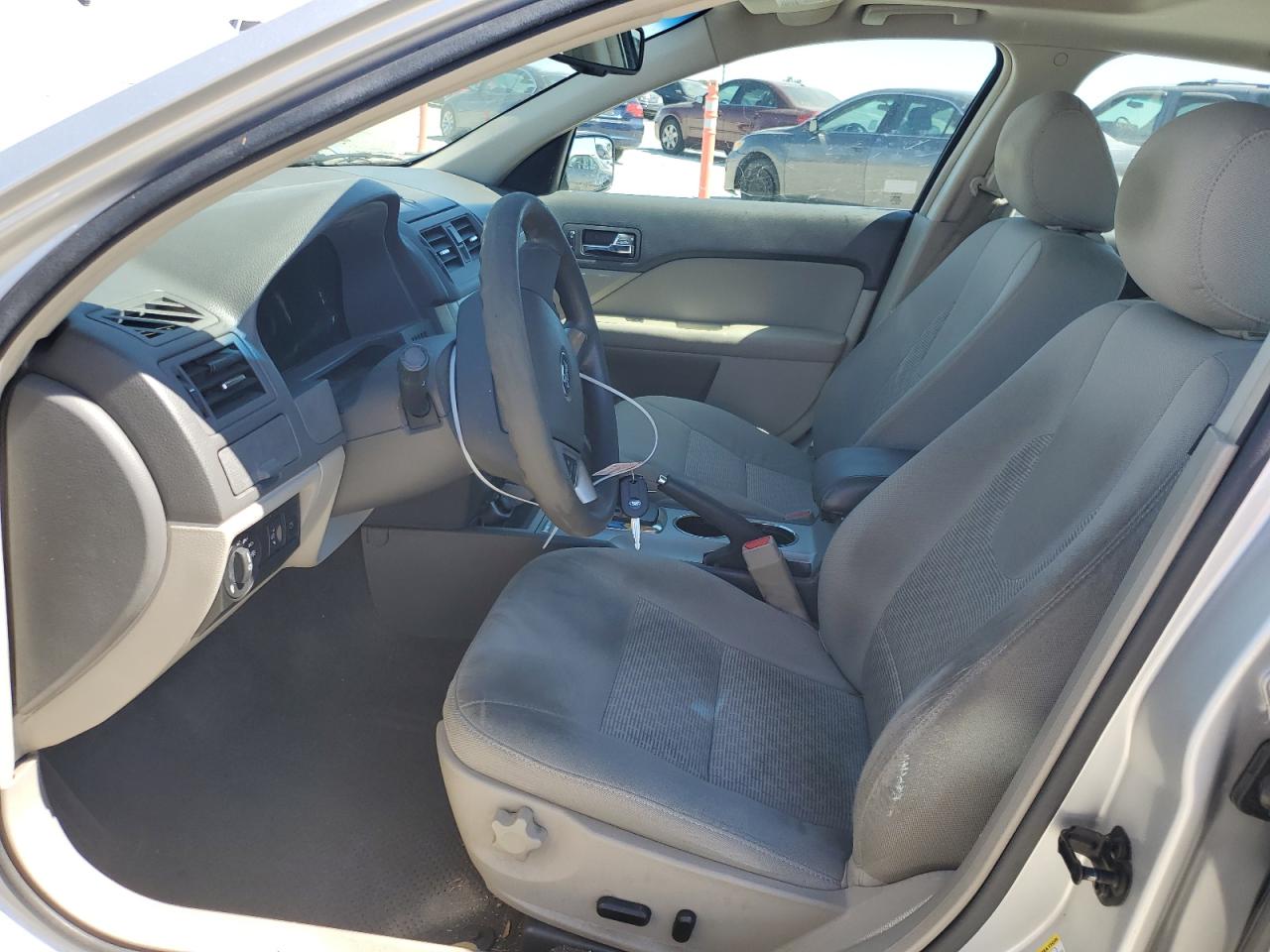 2011 Ford Fusion Se VIN: 3FAHP0HAXBR140111 Lot: 67464644