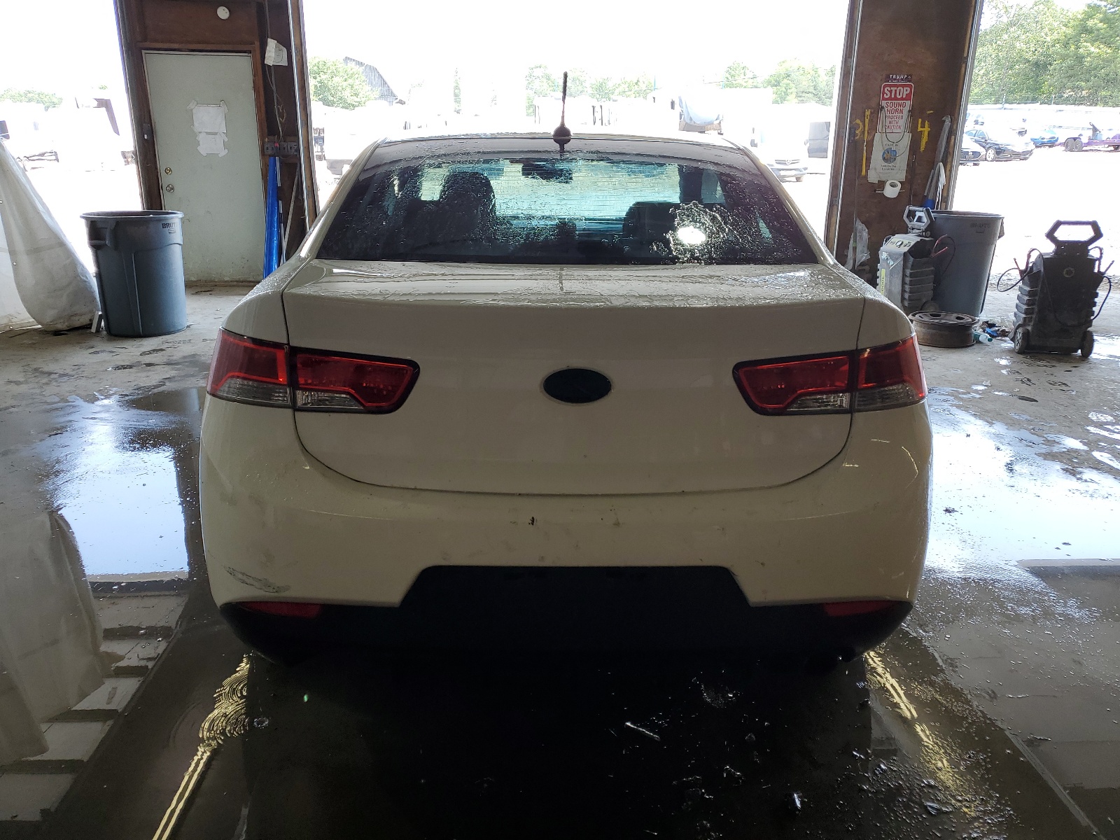 KNAFU6A2XB5357660 2011 Kia Forte Ex