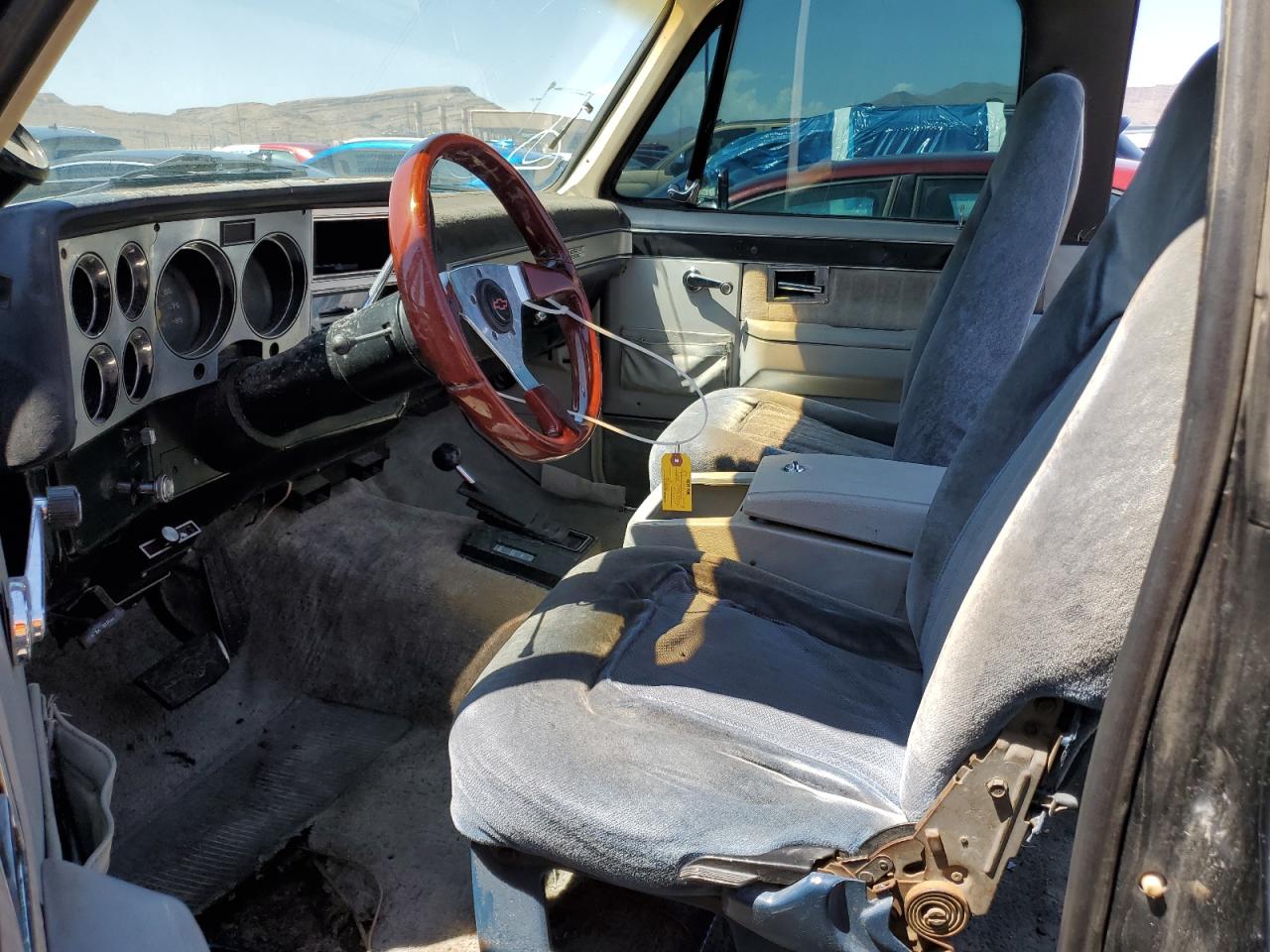 1983 GMC Jimmy K1500 VIN: 1G5EK18L4DF518255 Lot: 59883814