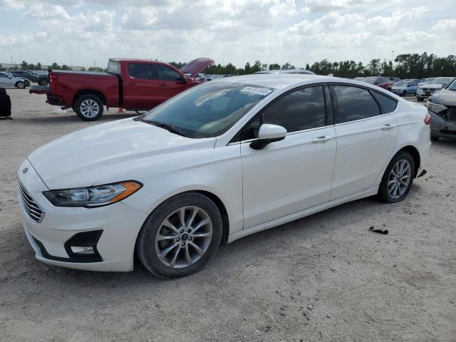 3FA6P0HD2LR256776 Ford Fusion SE