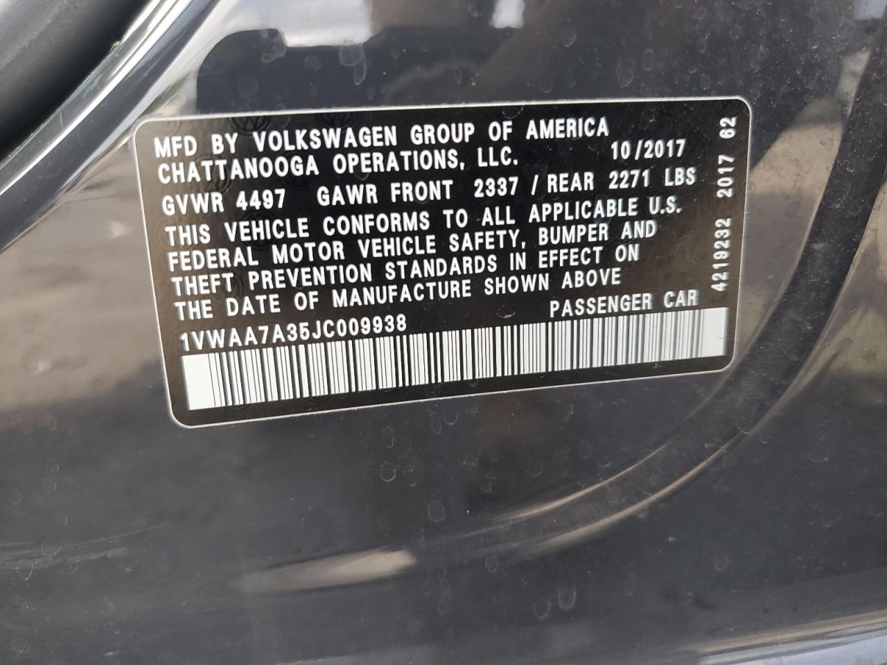 1VWAA7A35JC009938 2018 Volkswagen Passat S