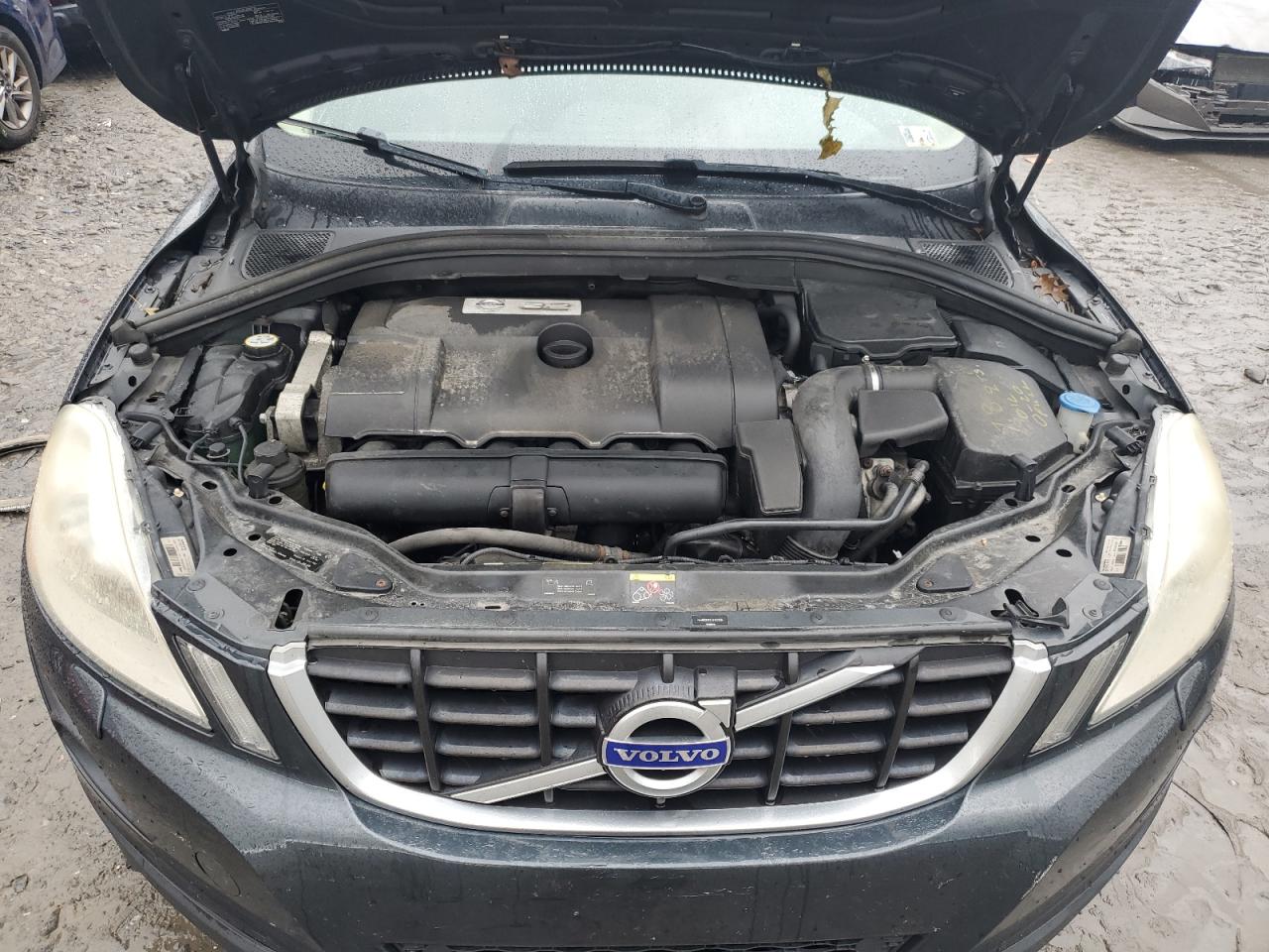 2010 Volvo Xc60 3.2 VIN: YV4960DZ2A2122005 Lot: 62257634