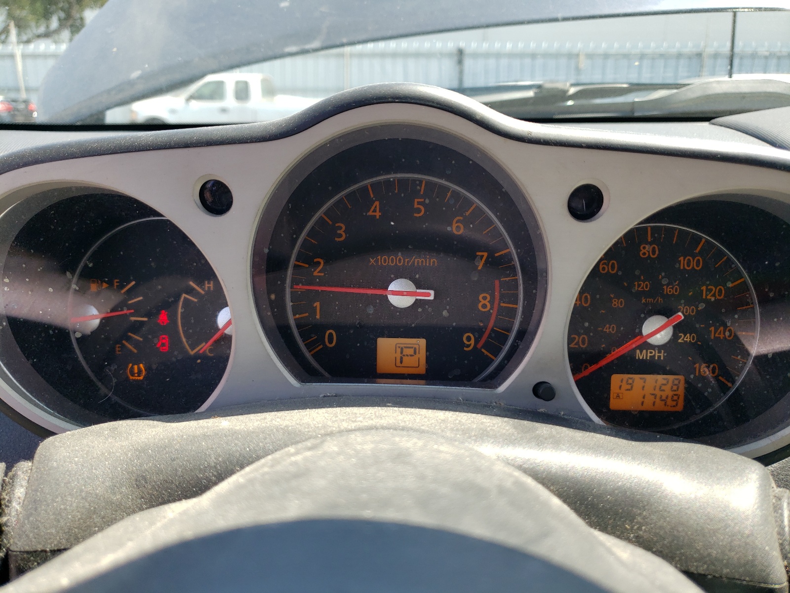 JN1BZ34D98M700829 2008 Nissan 350Z Coupe