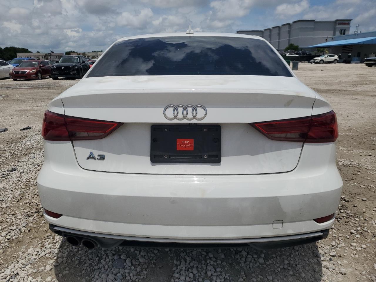 WAUAUGFF5H1041398 2017 Audi A3 Premium