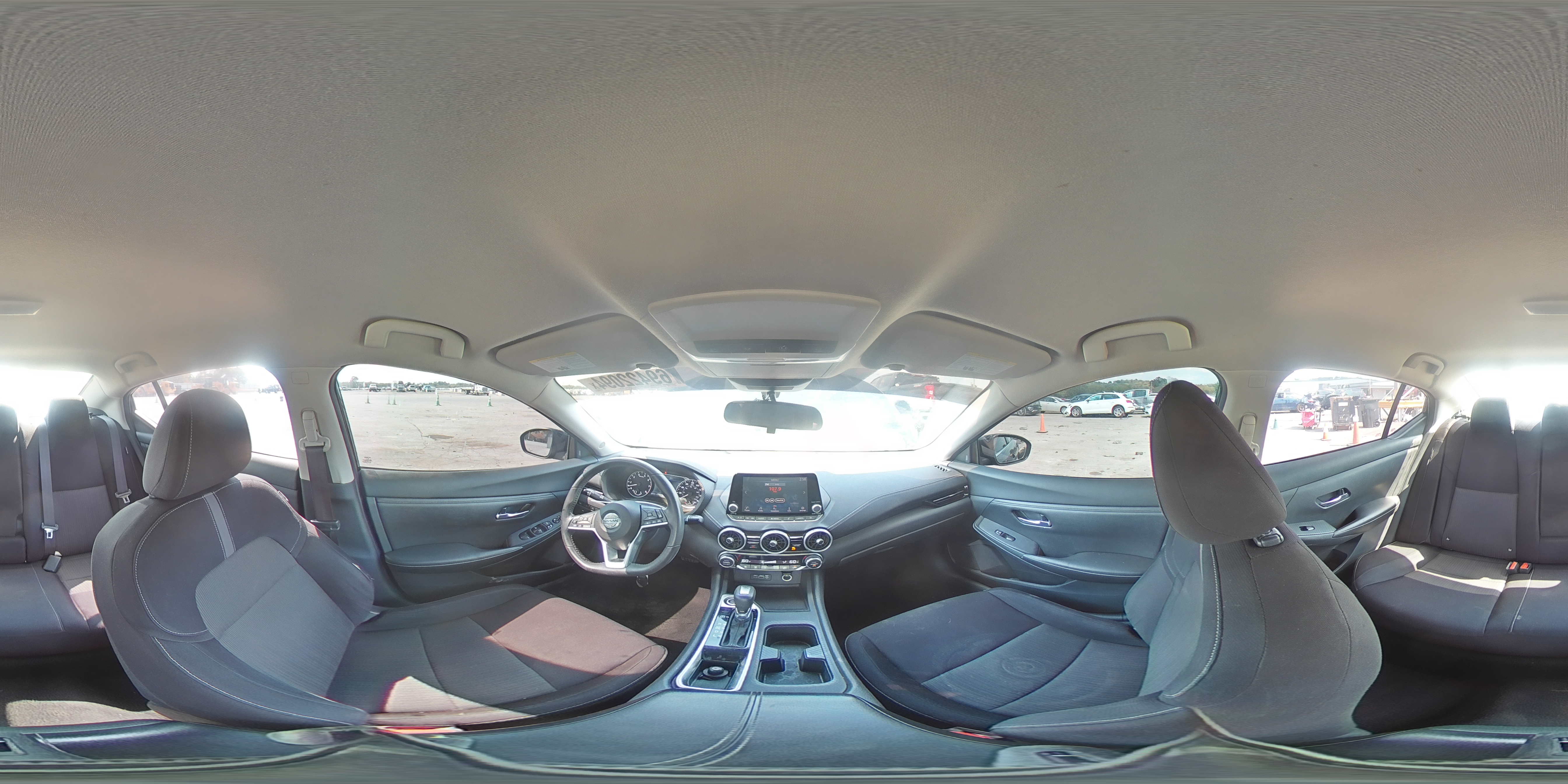 2020 Nissan Sentra - Image 13