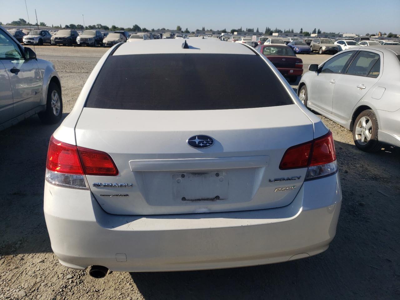 2011 Subaru Legacy 2.5I Limited VIN: 4S3BMBJ64B3252069 Lot: 66231494