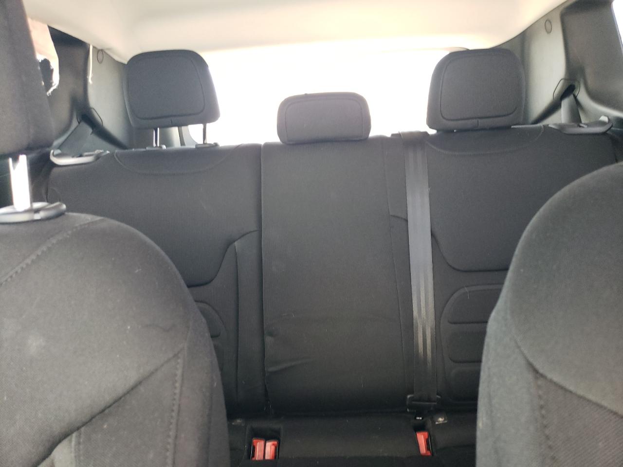 2018 Jeep Renegade Latitude VIN: ZACCJABB8JPH34539 Lot: 66340264