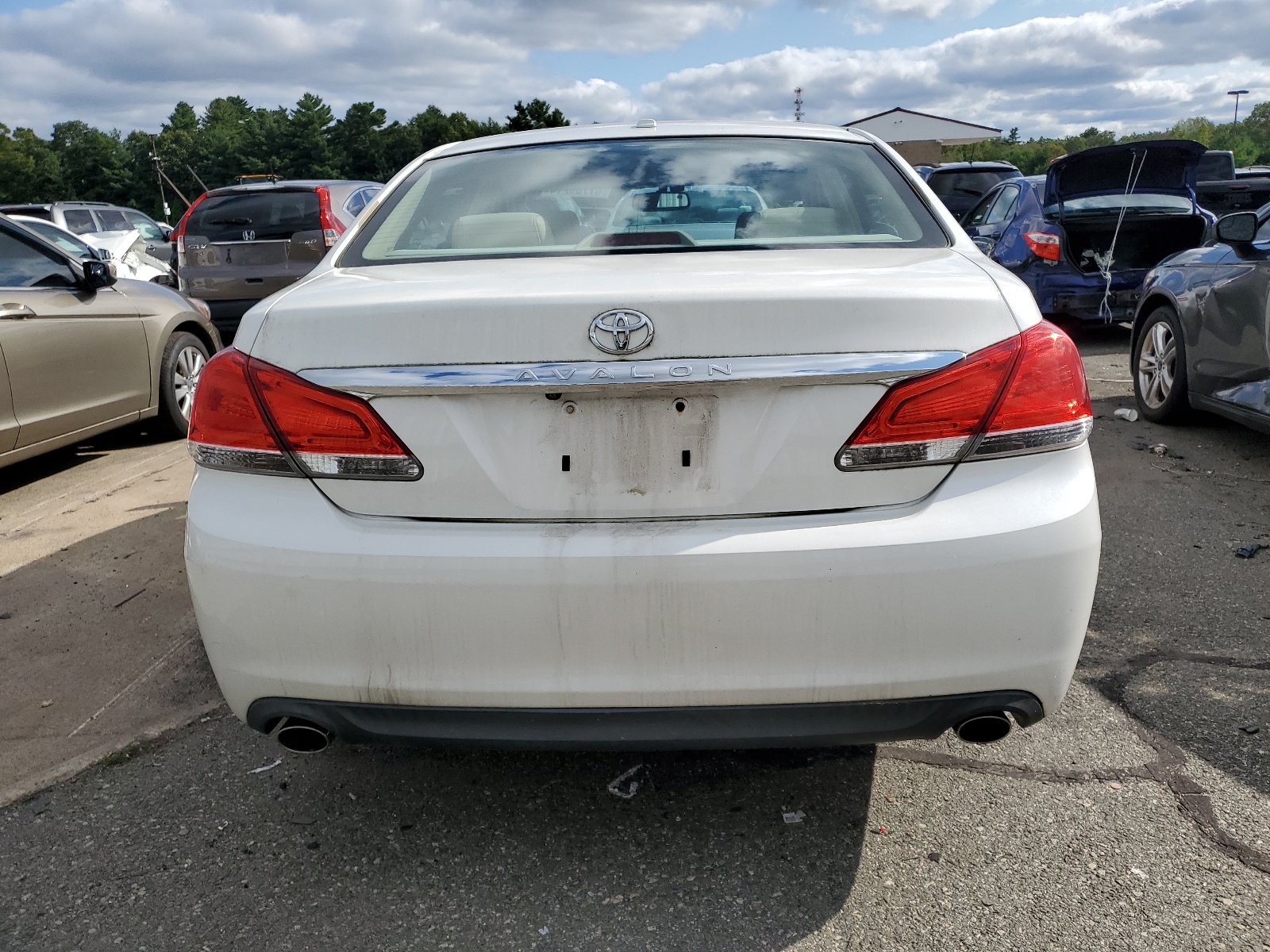 4T1BK3DB9BU430729 2011 Toyota Avalon Base