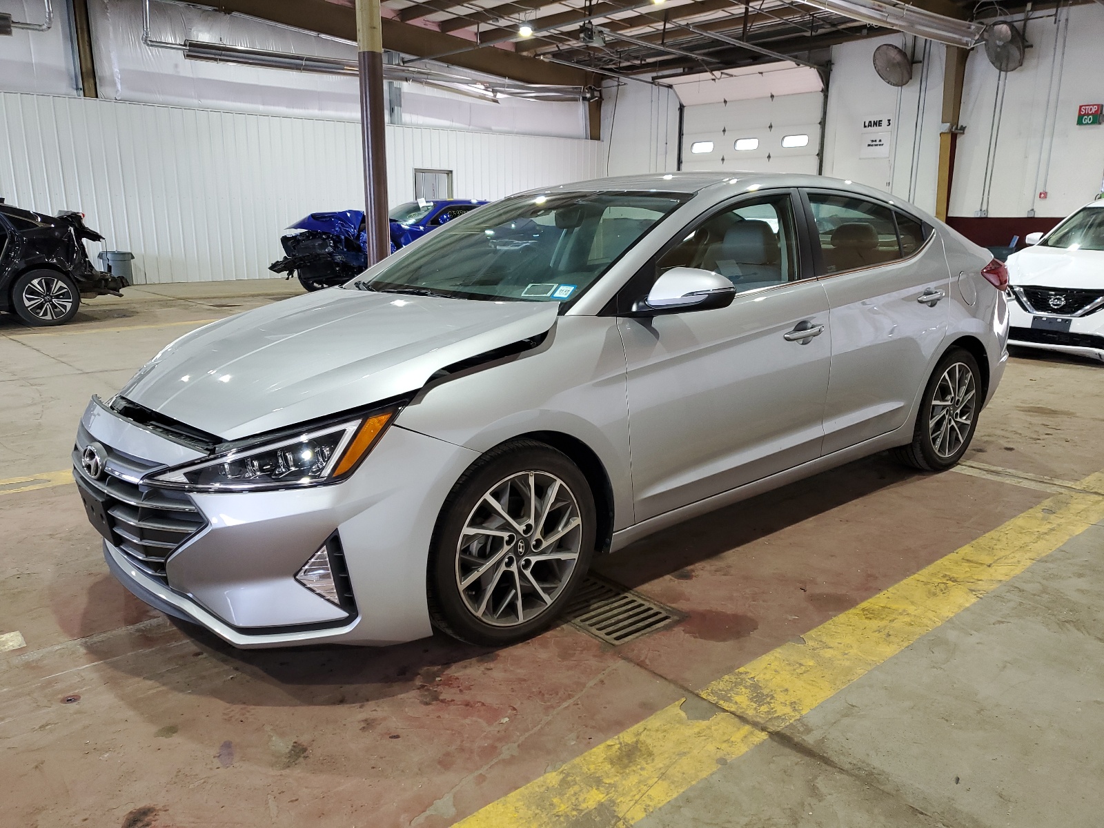 2020 Hyundai Elantra Sel vin: 5NPD84LF1LH602950