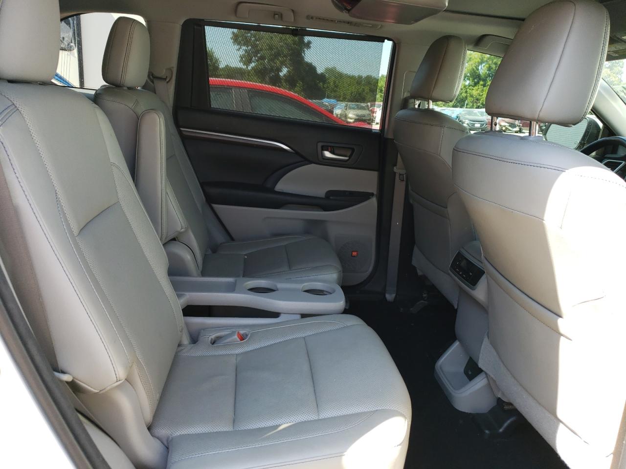 2016 Toyota Highlander Limited VIN: 5TDYKRFH5GS152247 Lot: 65960254