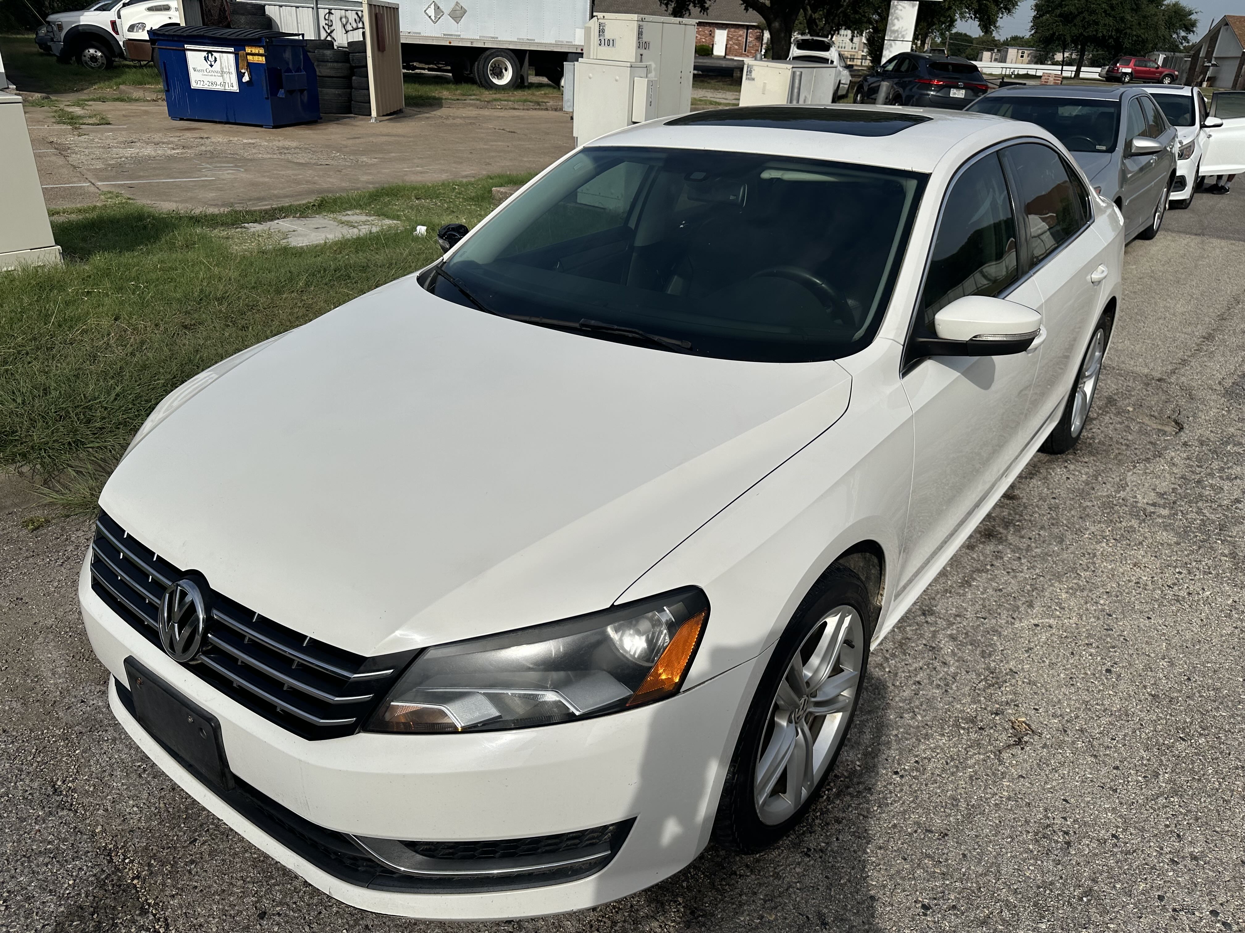 2014 Volkswagen Passat Se vin: 1VWBN7A35EC044333