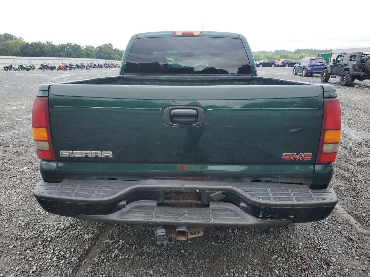 2002 GMC Sierra K1500 Denali VIN: 2GTFK69U121328130 Lot: 67215154
