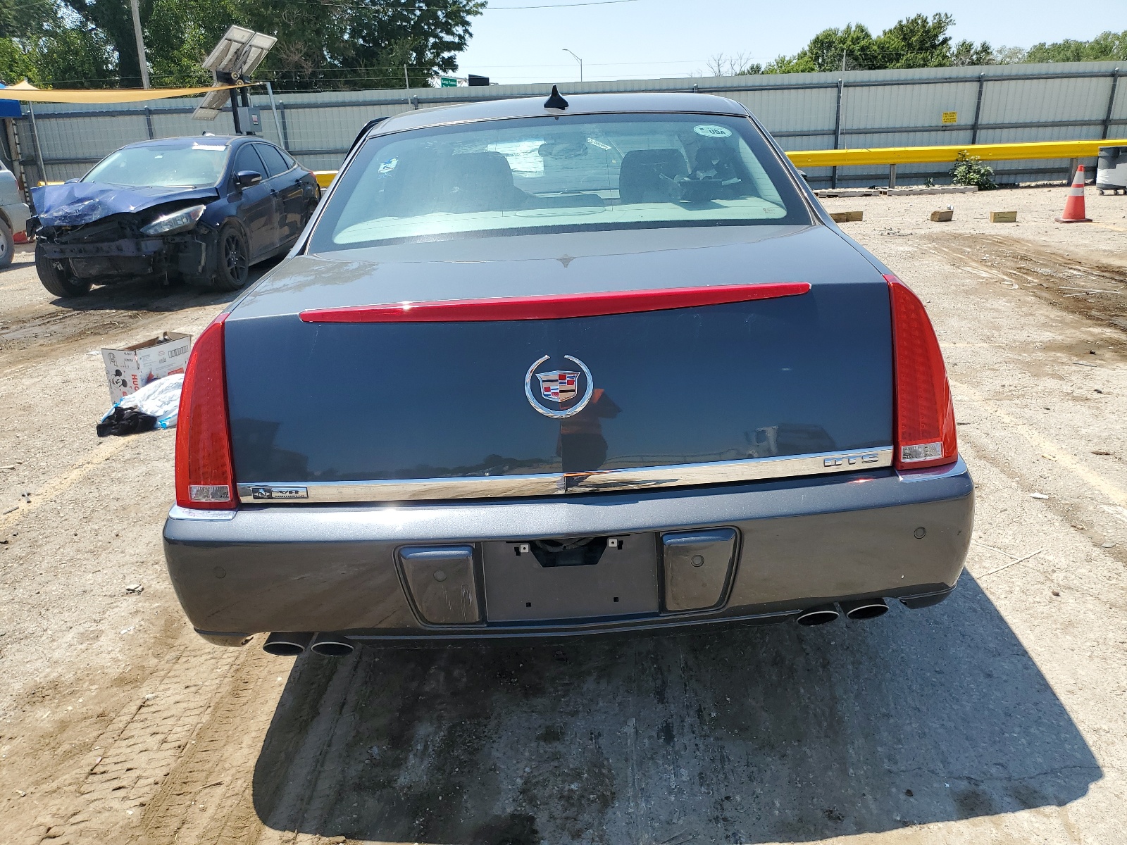 1G6KH5EY9AU132376 2010 Cadillac Dts Premium Collection