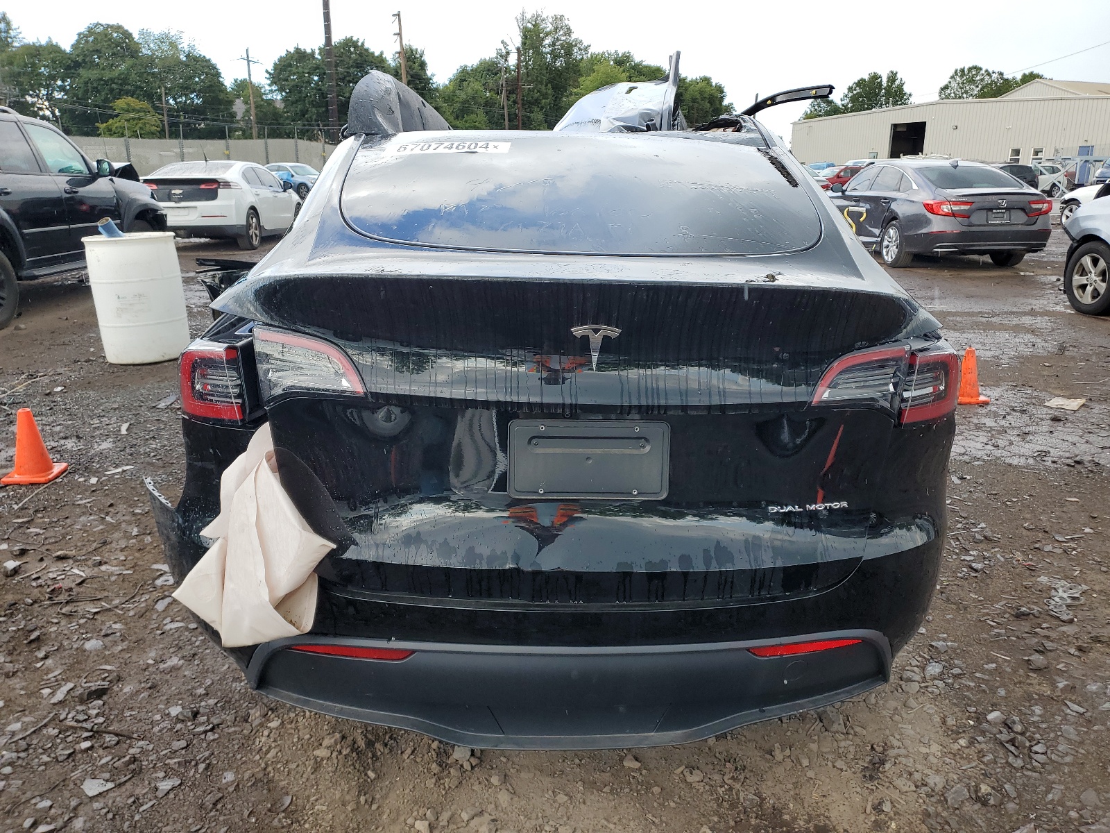 7SAYGDEE0PA090045 2023 Tesla Model Y