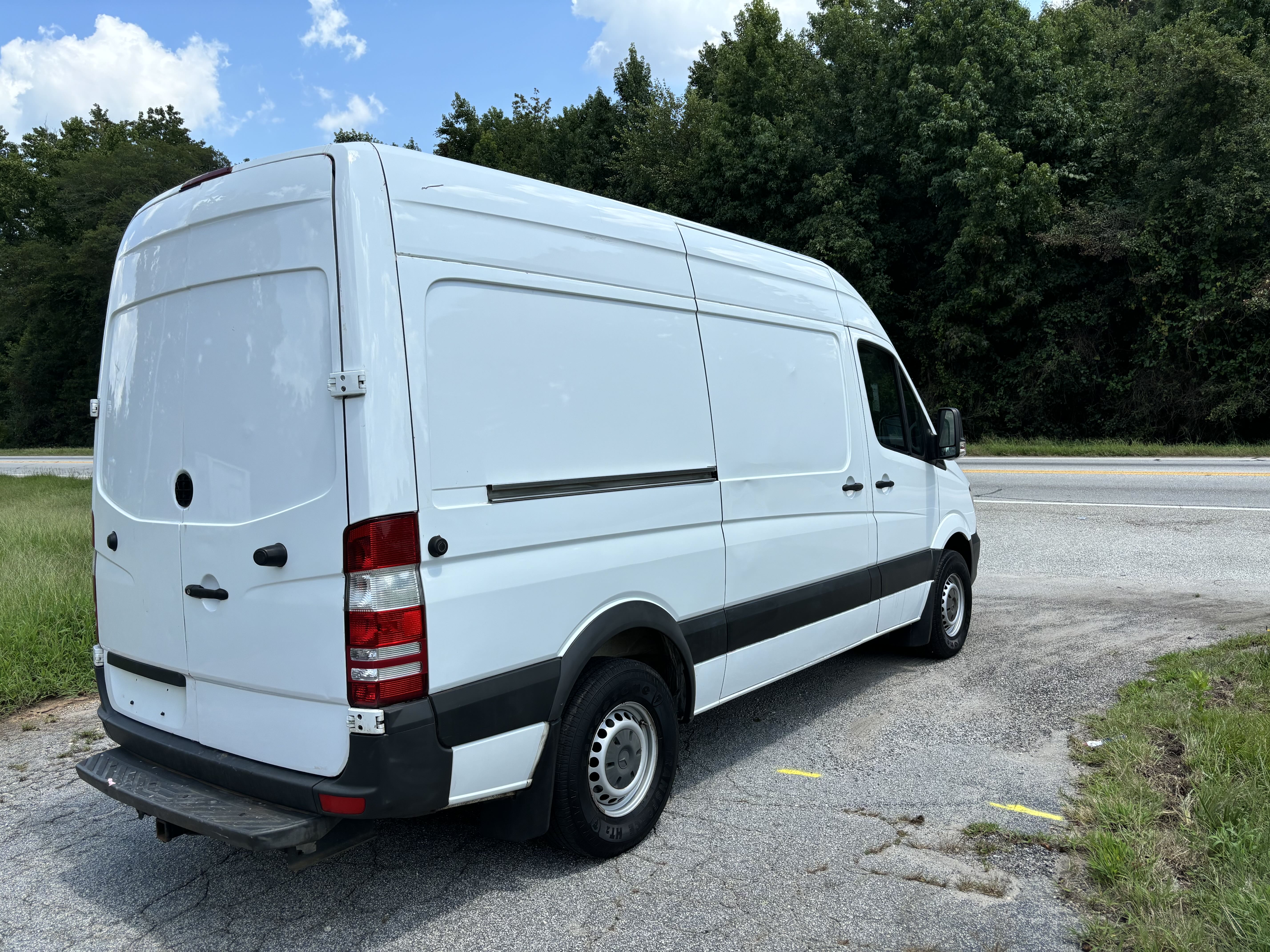 2016 Mercedes-Benz Sprinter 2500 vin: WD3PE7DD0GP236357